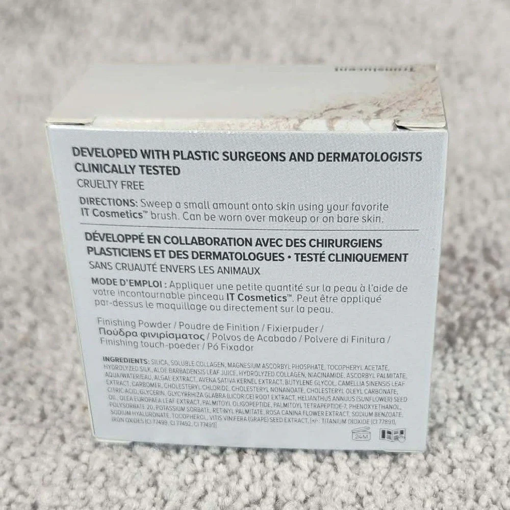 IT‎ Cosmetics Bye Bye Pores Poreless Finish Airbrush Powder Translucent 0.23oz